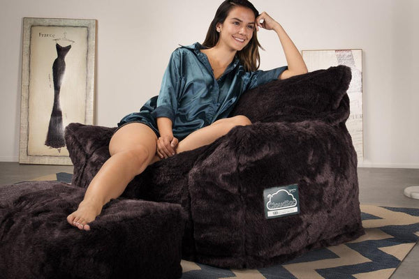 cloudsac-oversized-armchair-800-l-memory-foam-bean-bag-fur-brown-bear_2